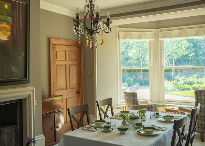 Outwood House Bed & Breakfast Leeds (West Yorkshire)