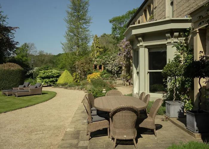 Outwood House Leeds (West Yorkshire)