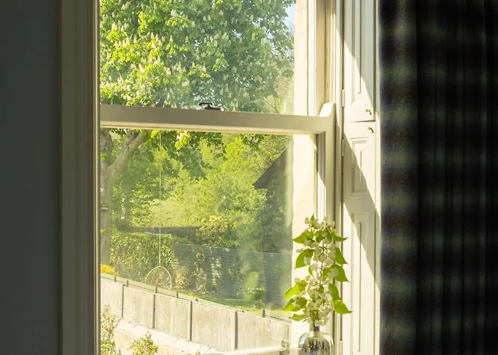 Outwood House Bed & Breakfast Leeds (West Yorkshire)