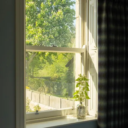 Outwood House Leeds (West Yorkshire)