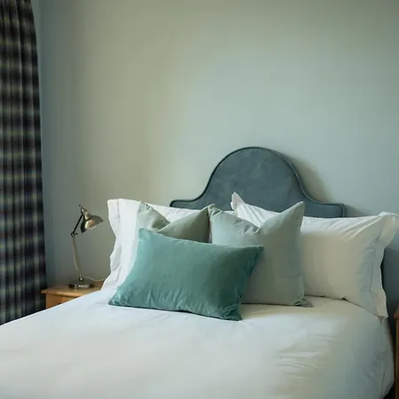 Frühstückspension Outwood House 4*