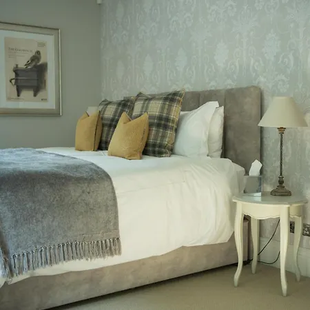 Outwood House Leeds (West Yorkshire)