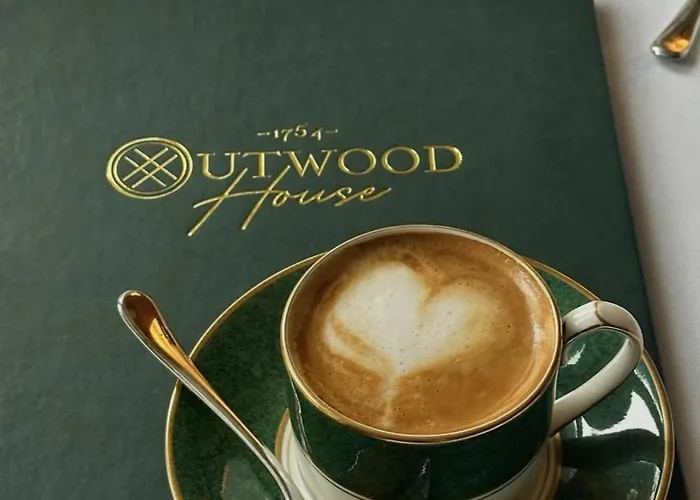 Outwood House 4* Leeds (West Yorkshire)